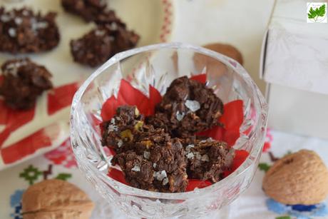 En Buena Onda: Rocas de Chocolate con Nueces y Flor de Sal