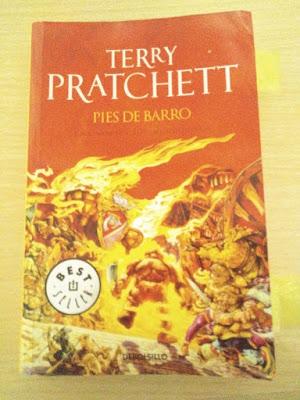 Saga Mundodisco, Libro XIX: Pies de barro, de Terry Pratchett