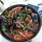 Cataplana o zarzuela de pescado y marisco de Algarve Cataplana o zarzuela de pescado y marisco de Algarve