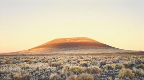 roden_crater_sunset-745x589-copia