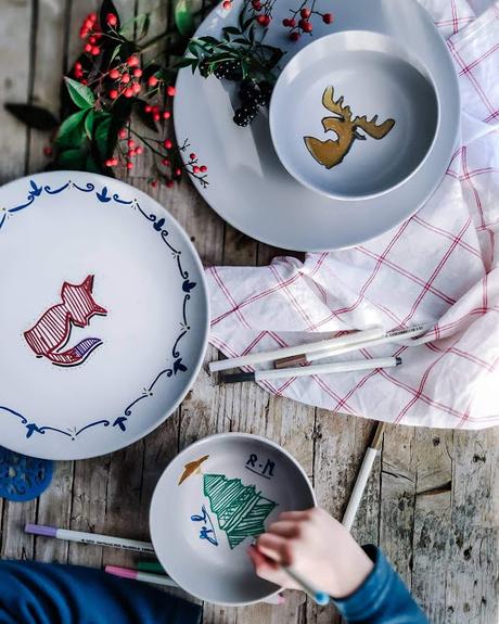 Personalizar la vajilla básica de ikea con rotuladores. Ideas creativas para hacer con niños en navidad