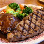 New York steak ( filete de vaca a la parrilla) New York steak ( filete de vaca a la parrilla)