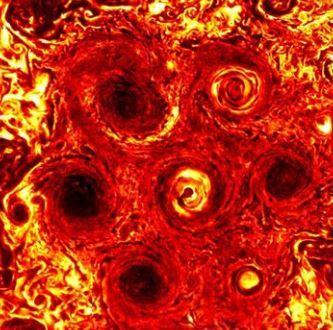 Los increíbles e impresionantes ciclones del planeta Júpiter