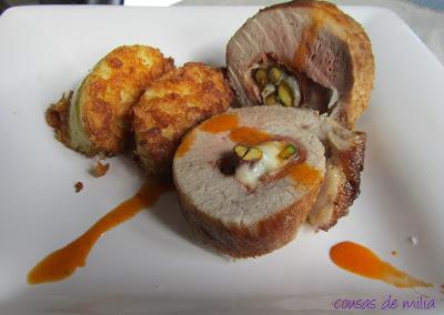 Secreto Ibérico relleno, salsa barbacoa y crunck de manzana Secreto Ibérico relleno, salsa barbacoa y crunck de manzana