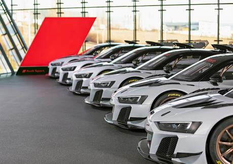 Comienza la entrega del Audi R8 LMS GT2 comienza-entrega-audi-r8-lms-gt