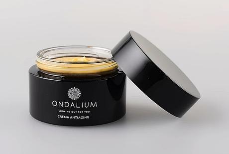 El Poder del Ajo Negro Ecológico en la Piel by Ondalium El Poder del Ajo Negro Ecológico en la Piel by Ondalium