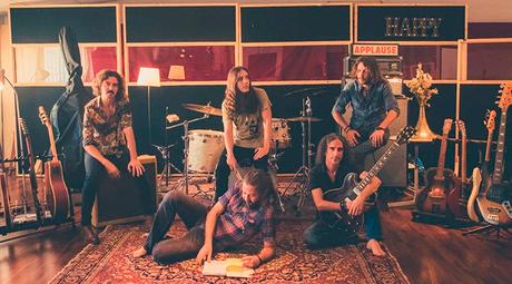 Rusty River presenta su segundo Lp :: “Holy Basil Blues”. Rusty River presenta su segundo Lp :: “Holy Basil Blues”.