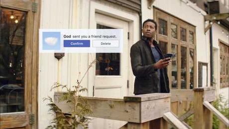 Warner Channel estrena God Friended Me a partir del 6 de enero