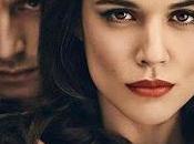 Hache: Helena, heroína?