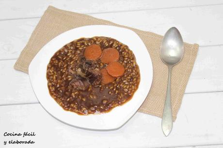 ARROZ MELOSO CON CARRILLERAS Y ZANAHORIAS