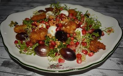 Ensalada de escarola, uvas, pollo y mozzarella