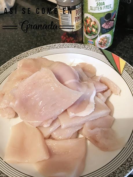 Pollo a la naranja estilo asiático Pollo a la naranja estilo asiático