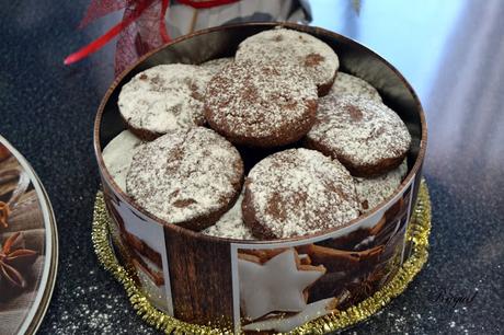 Polvorones de chocolate con naranja y cointreau
