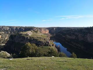 Puente de diciembre en Hoces del Rio Duraton