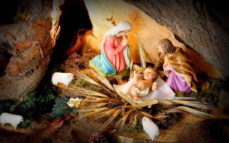 La #Navidad es una bella y tierna #leyenda ya que #Jesús no nació ni el #24Dic, ni el #25Dic, ni en #Belén, ni en un #pesebre ENTERATE AQUI: