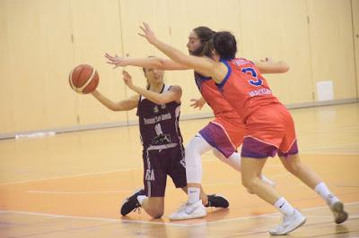 Galería de clics del Lima Horta Bàsquet-Bàsquet Femení Sant Adrià (Liga Femenina 2) Galería de clics del Lima Horta Bàsquet-Bàsquet Femení Sant Adrià (Liga Femenina 2)