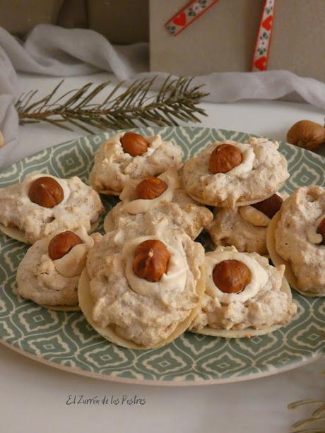 Nuss-Makronem Nuss-Makronem