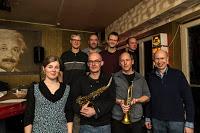 Tin Tin Deo - Feliz Navidad (Christmas Goes Latin)