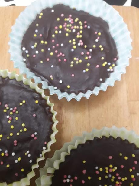 CAPRICHOS DULCES DE NAVIDAD CAPRICHOS DULCES DE NAVIDAD