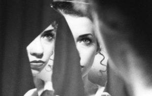 Looking-Glass Looking-Glass