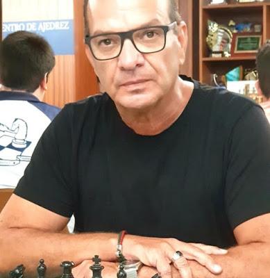El GM José Luis Fernández, brillante campeón de la XXX Edición del Torneo de Navidad de la Fundación CajaCanarias