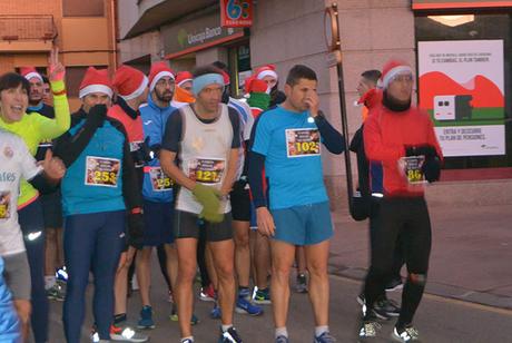 La tradicional carrera del turrón animó la Navidad de Cubillos del Sil La tradicional carrera del turrón animó la Navidad de Cubillos del Sil