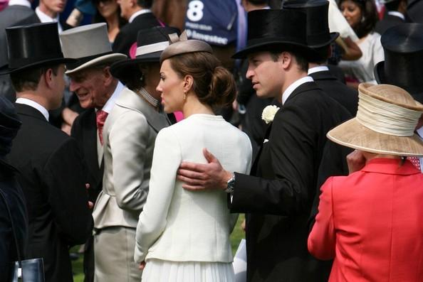 Kate Middleton - Prince William and Kate Middleton at the Epsom Derby