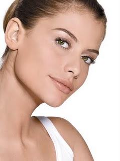 COMO CUIDAR NUESTRA PIEL PARA QUE LUZCA ESPLÉNDIDA