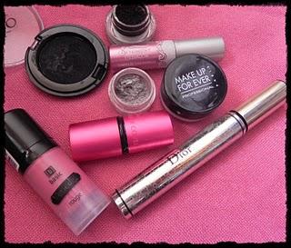 Look basado en una fragancia...hoy Bruno Banani