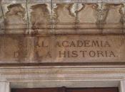 Historia oficial.