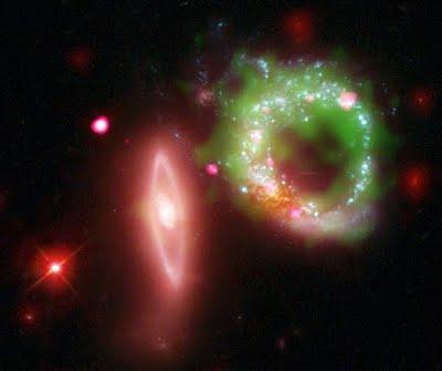 Sistema ARP 147, colisión estelar entre galaxias