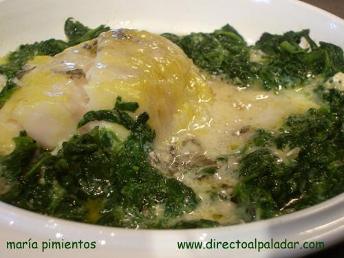 Bacalo con leche de coco y espinacas