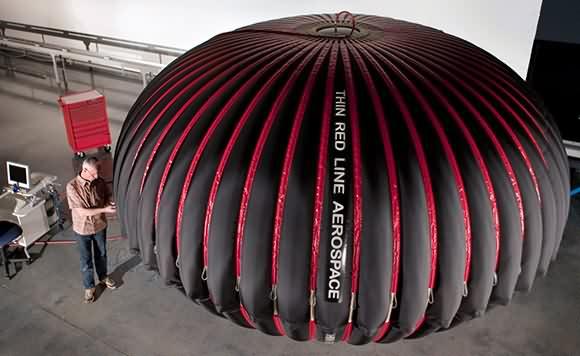 Energy Bag – La empresa Red Line Aerospace nos muestra un nuevo método de almacenamiento de energía eólica