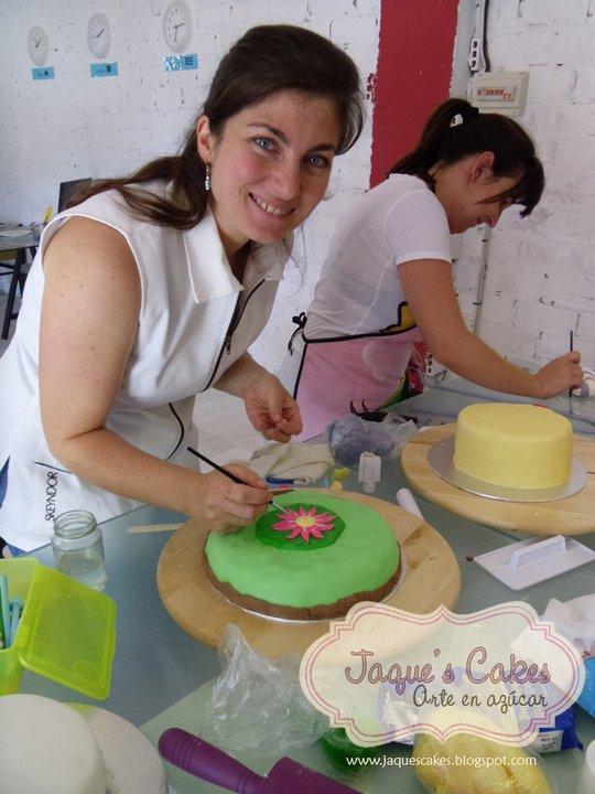 Curso de Iniciación decoración de tartas con fondant (pasta de azúcar)