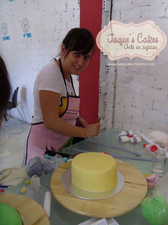 Curso de Iniciación decoración de tartas con fondant (pasta de azúcar)