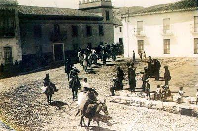 LA REBELIÓN DEL PERSONAJE O MI MOMENTITO NIEBLA (SALVANDO LAS DISTANCIAS)