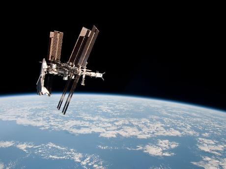 La Estación Espacial Internacional y el Endeavour