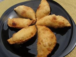 EMPANADILLAS DE ATÚN (HORNEADAS O FRITAS)