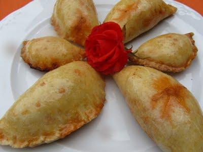 EMPANADILLAS DE ATÚN (HORNEADAS O FRITAS)