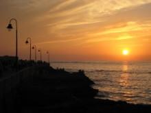 Arte y música para despedir al sol en la costa gaditana