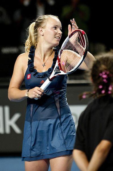 WTA: Las favoritas avanzan en Dinamarca e Inglaterra