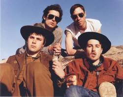 Black Lips Arabia Mountain 250x196 Black Lips   Modern Art (2011)