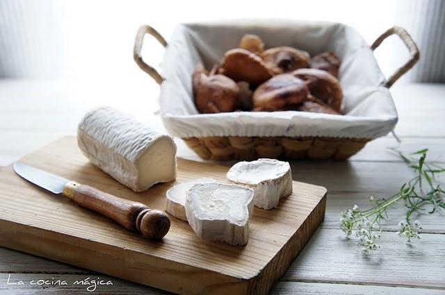 Ensalada templada con shiitake y queso de cabra