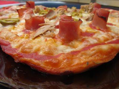 PIZZA ESPECIAL PÉ!!! (PARA TITOOOOOOOOOO)