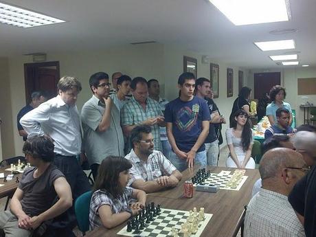 JUAN JOSE REINA EN EL TORNEO PRIMAVERA BLITZ DE ALICANTE JUAN JOSE REINA EN EL TORNEO PRIMAVERA BLITZ DE ALICANTE