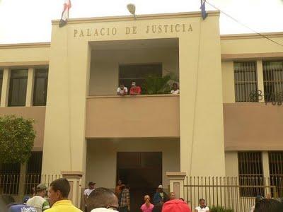 UN DIRIGINTE DEL P.R.D.