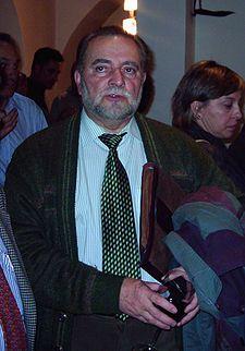 IU le entrega en bandeja al PP el gobierno en más de 100 ayuntamientos (de los periódicos).