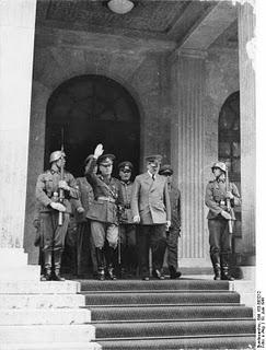 El Führer recluta a Rumanía para la Gran Cruzada contra el Comunismo – 12/06/1941.
