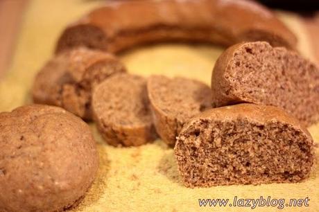 Rosca de pan de espelta y cereales