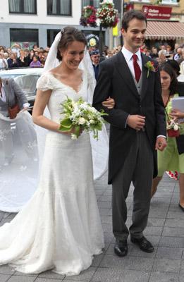 Matilde de Bélgica asistió a la boda de su hermana la Condesa Helene d'Udekem d'Acoz con el Barón Nicolas Janssen